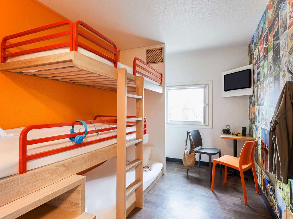 Images hotelF1 Paris Gennevilliers