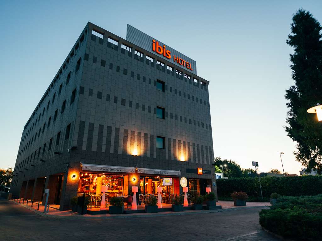 Images ibis Madrid Alcala de Henares La Garena
