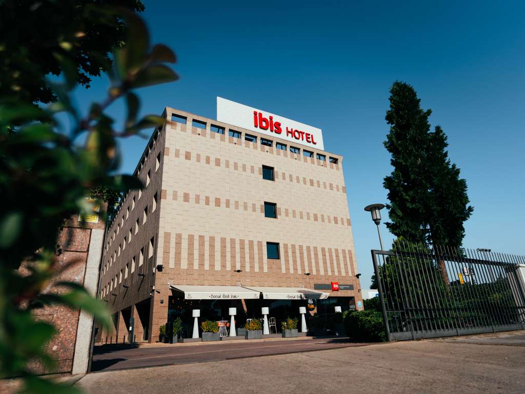 Images ibis Madrid Alcala de Henares La Garena