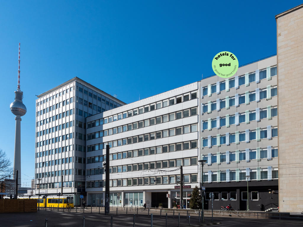 greet Berlin Alexanderplatz, Bernhard Weiss Strasse 8 in Berlin