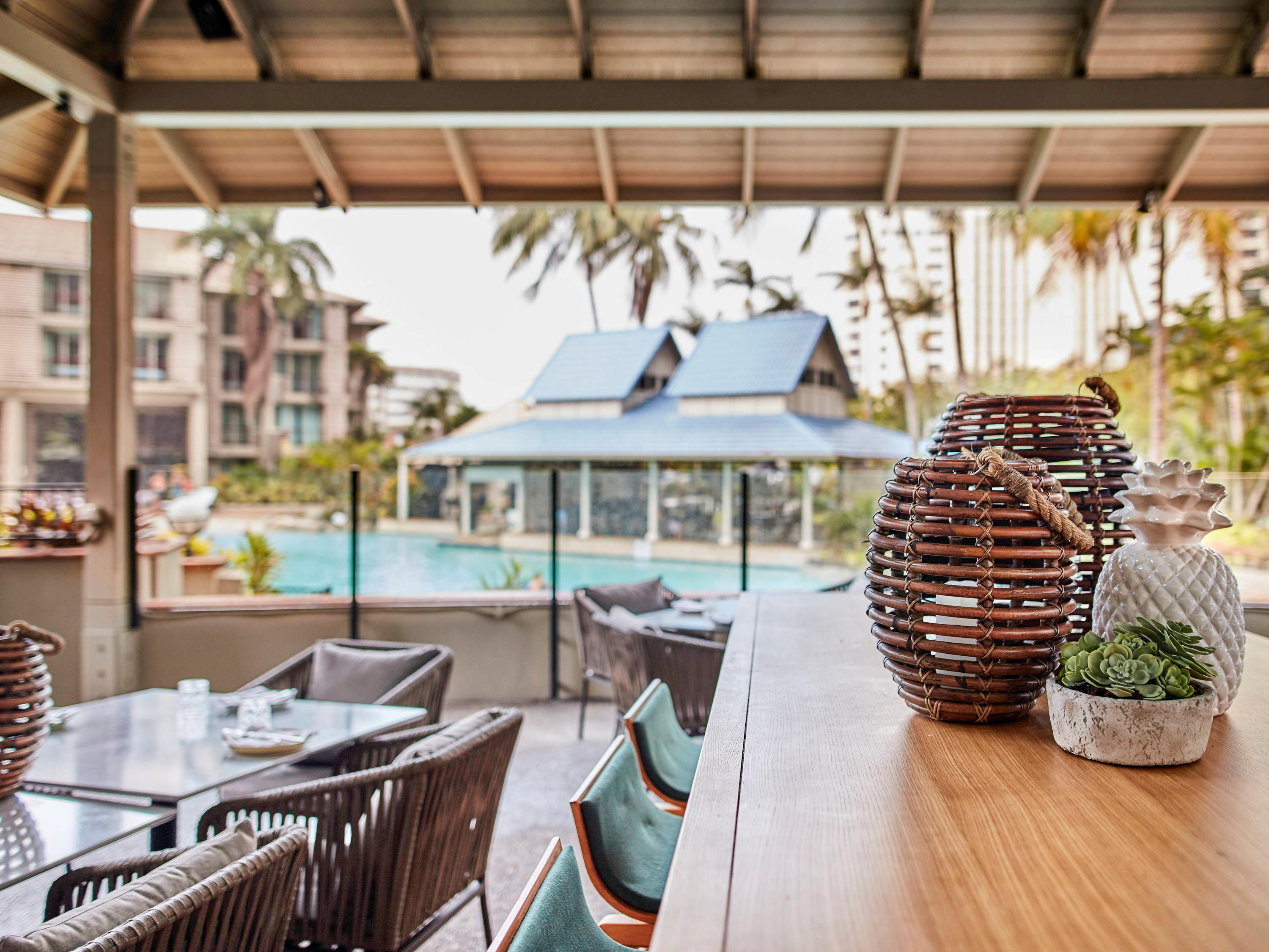 Images Moku Bar + Grill