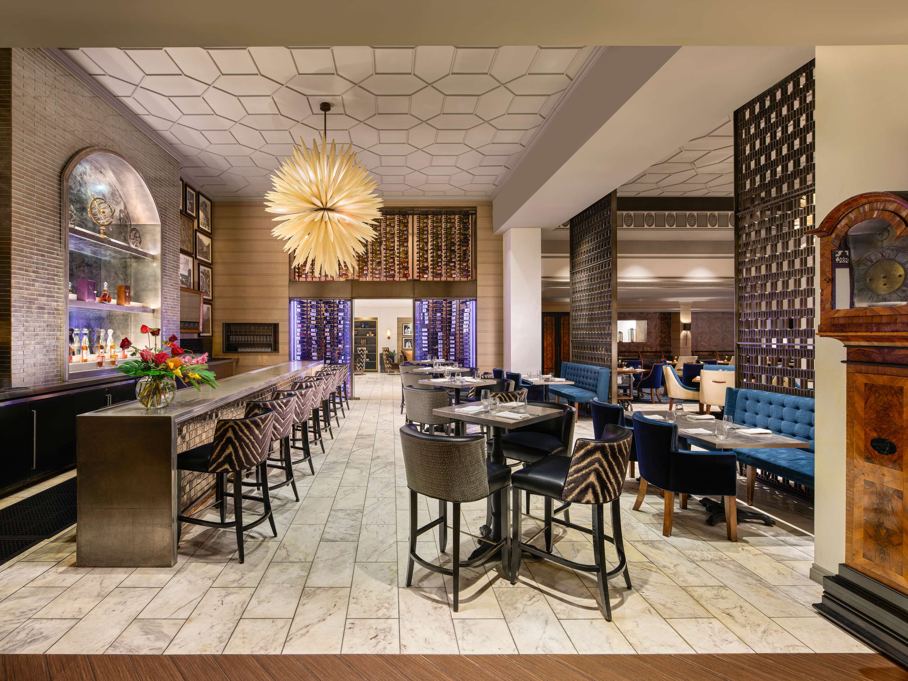 Images NOTCH8 RESTAURANT