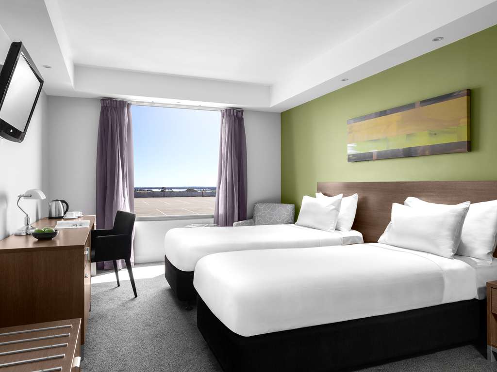 Images Mantra Melbourne Airport