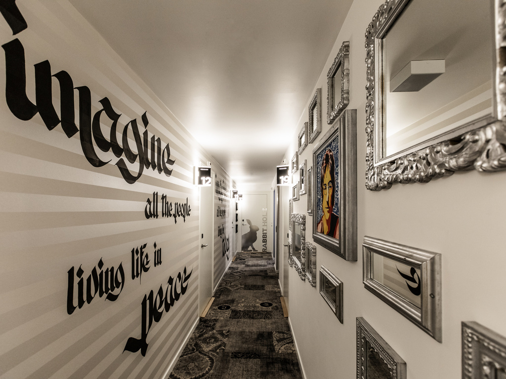 Bilder ibis Styles Lausanne Center Mad House