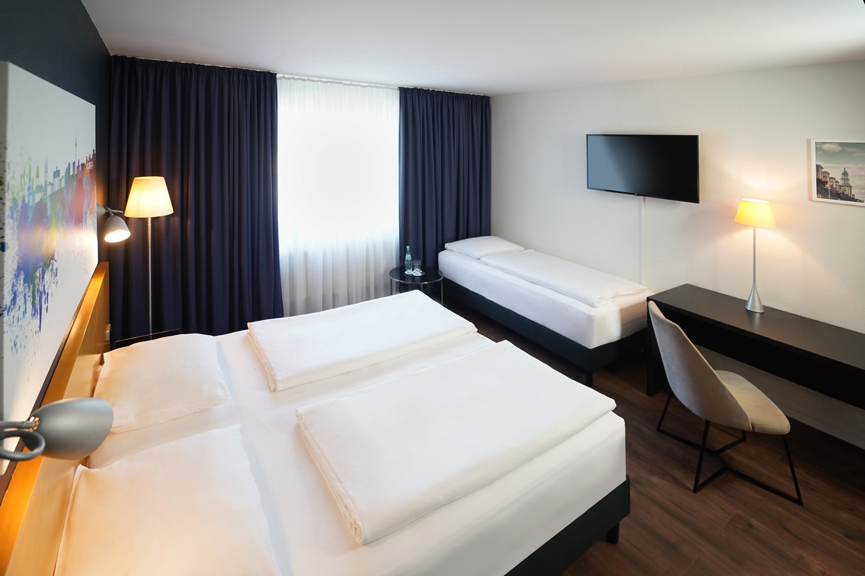 greet Hotel Potsdam am Park Sanssouci, Forststrasse 80 in Potsdam