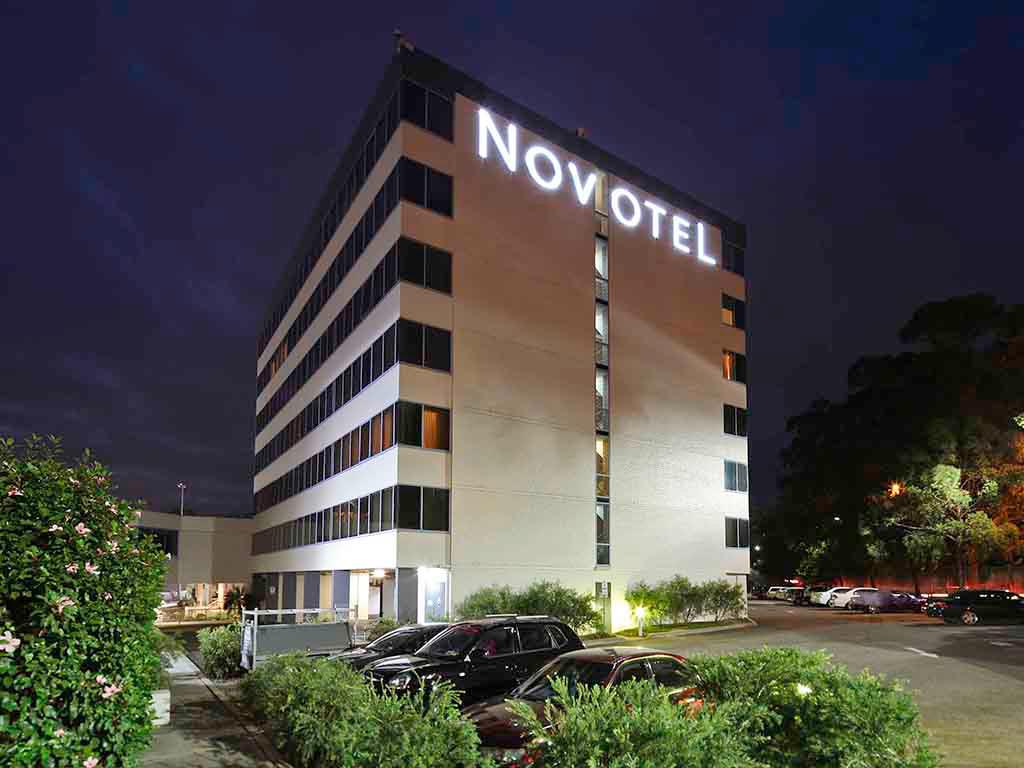 Images Novotel Sydney West HQ