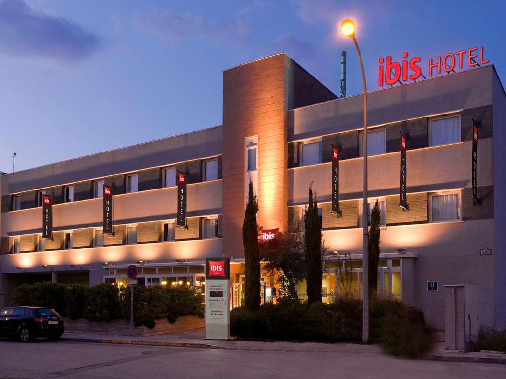 Images ibis Granada