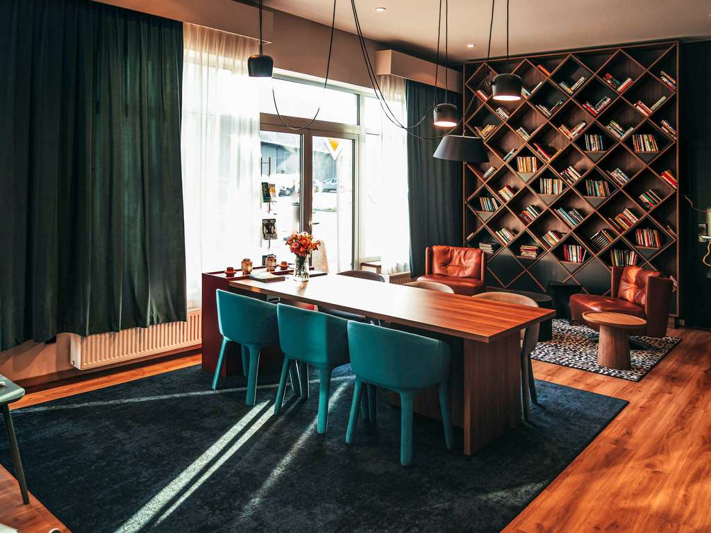 Images ibis Styles Wałbrzych