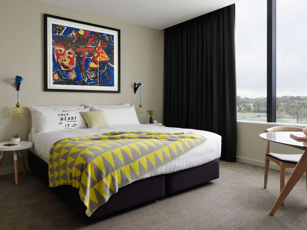 Images The Larwill Studio Melbourne - Art Series