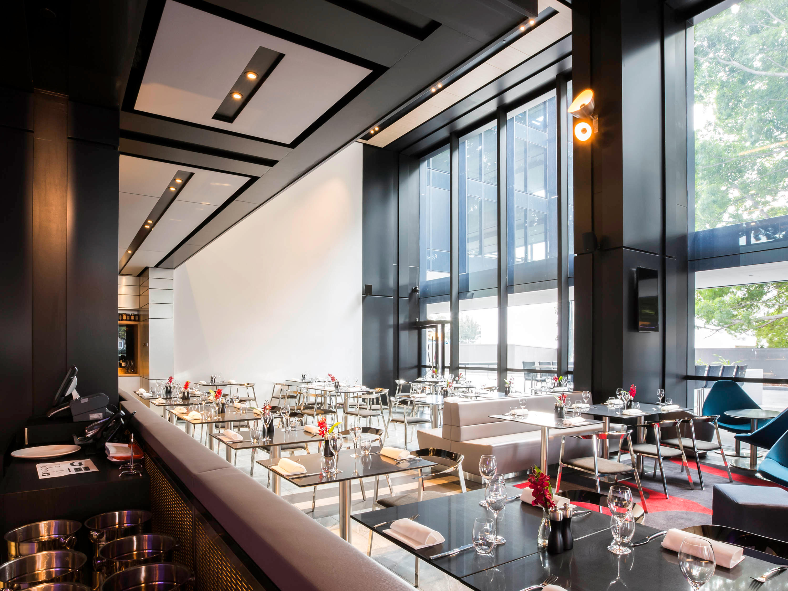 Images Mobius Bar and Grill