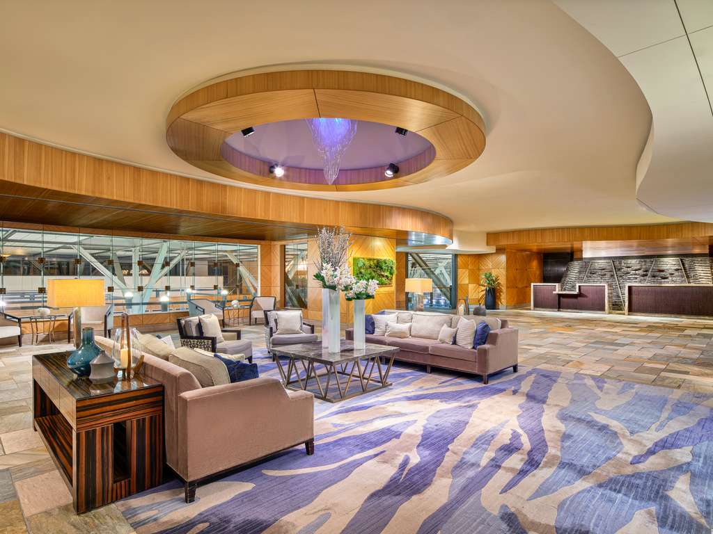 Images Fairmont Vancouver Airport