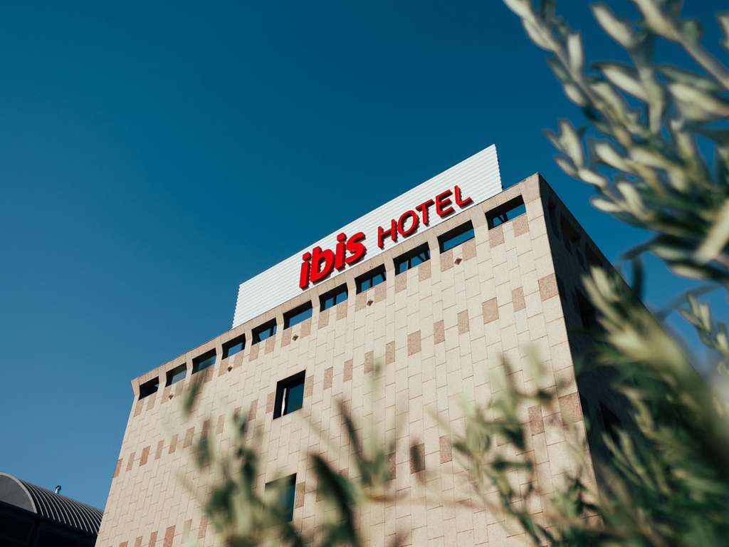 Images ibis Madrid Alcala de Henares La Garena
