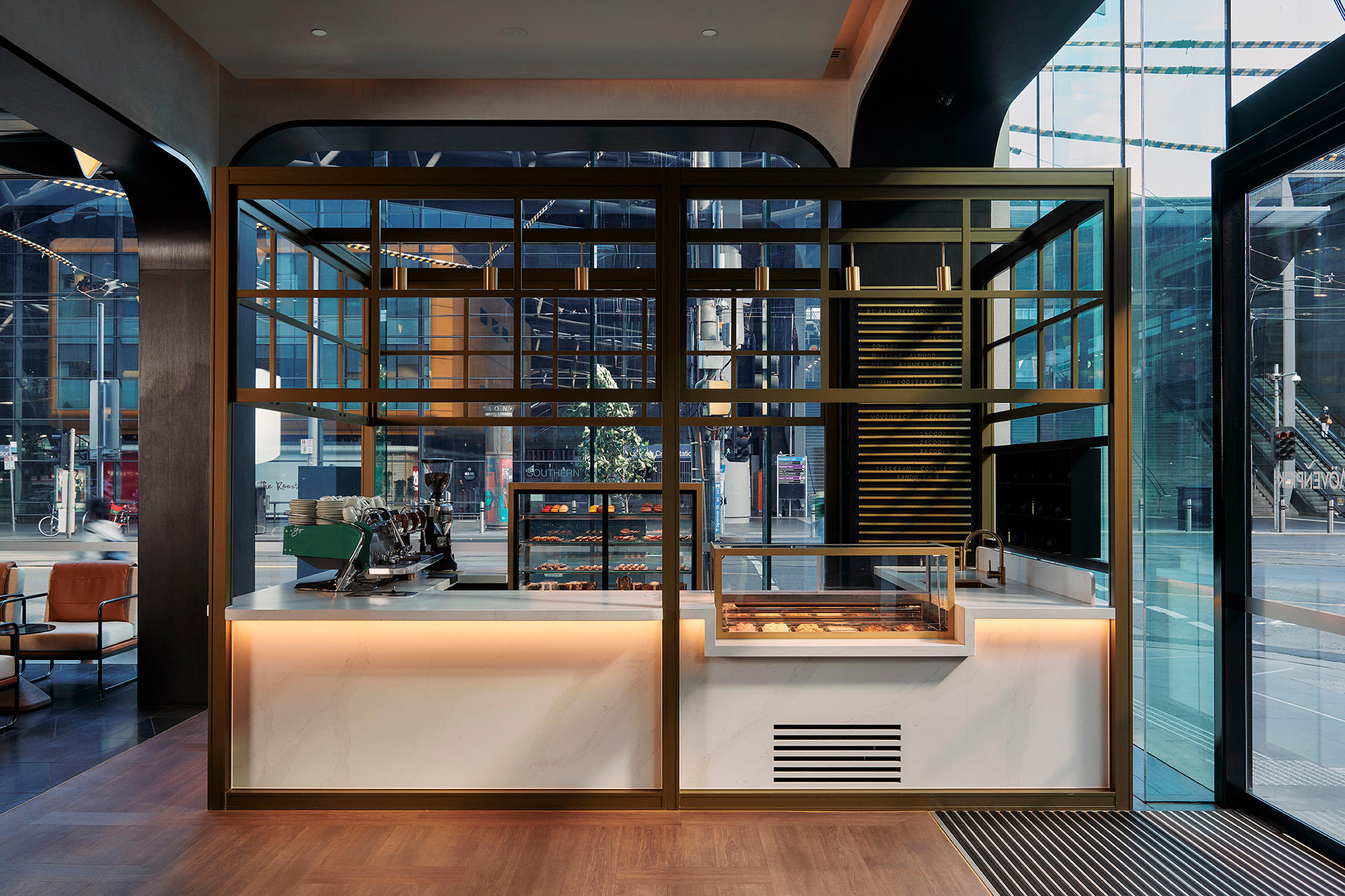 Images Mövenpick Hotel Melbourne On Spencer
