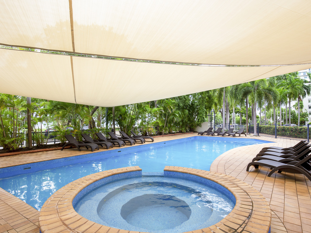 Images Mantra on the Esplanade Darwin