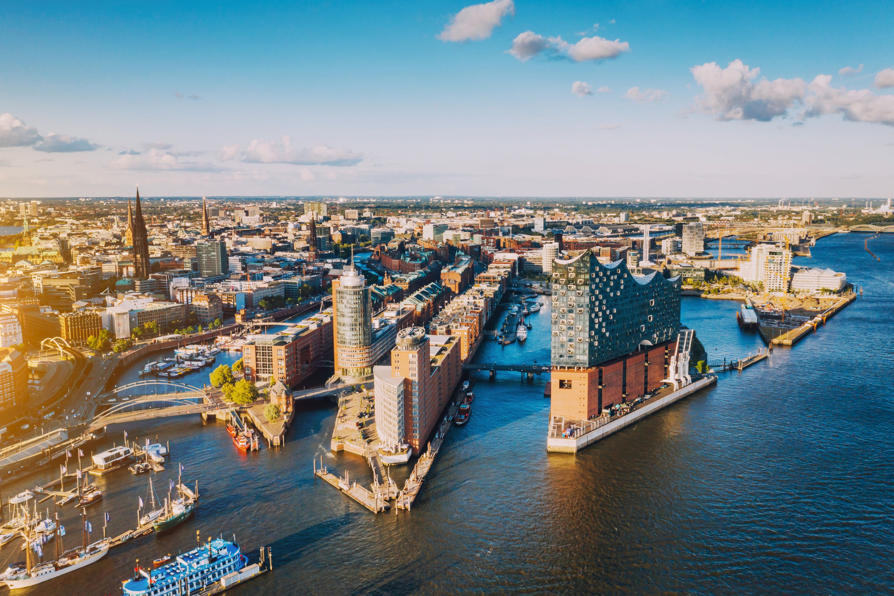 Discover Our Best Hotels in Hamburg | Book Now | Accor