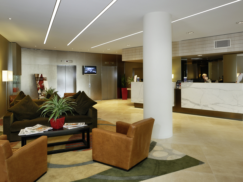 Images Novotel Sydney West HQ