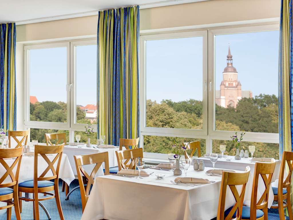 IntercityHotel Stralsund, Tribseer Damm 76 in Stralsund