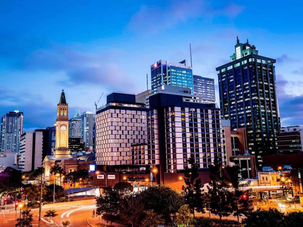 Images Pullman Brisbane King George Square