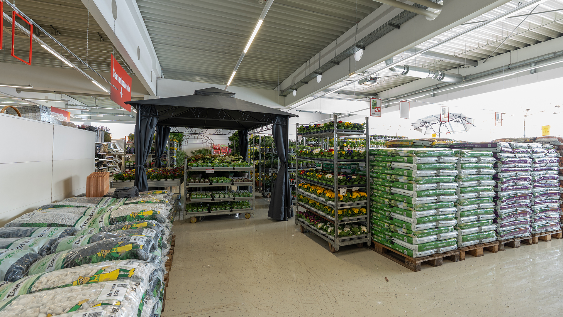 Thomas Philipps Wiener Neustadt, Wiener Straße 93 in Wiener Neustadt