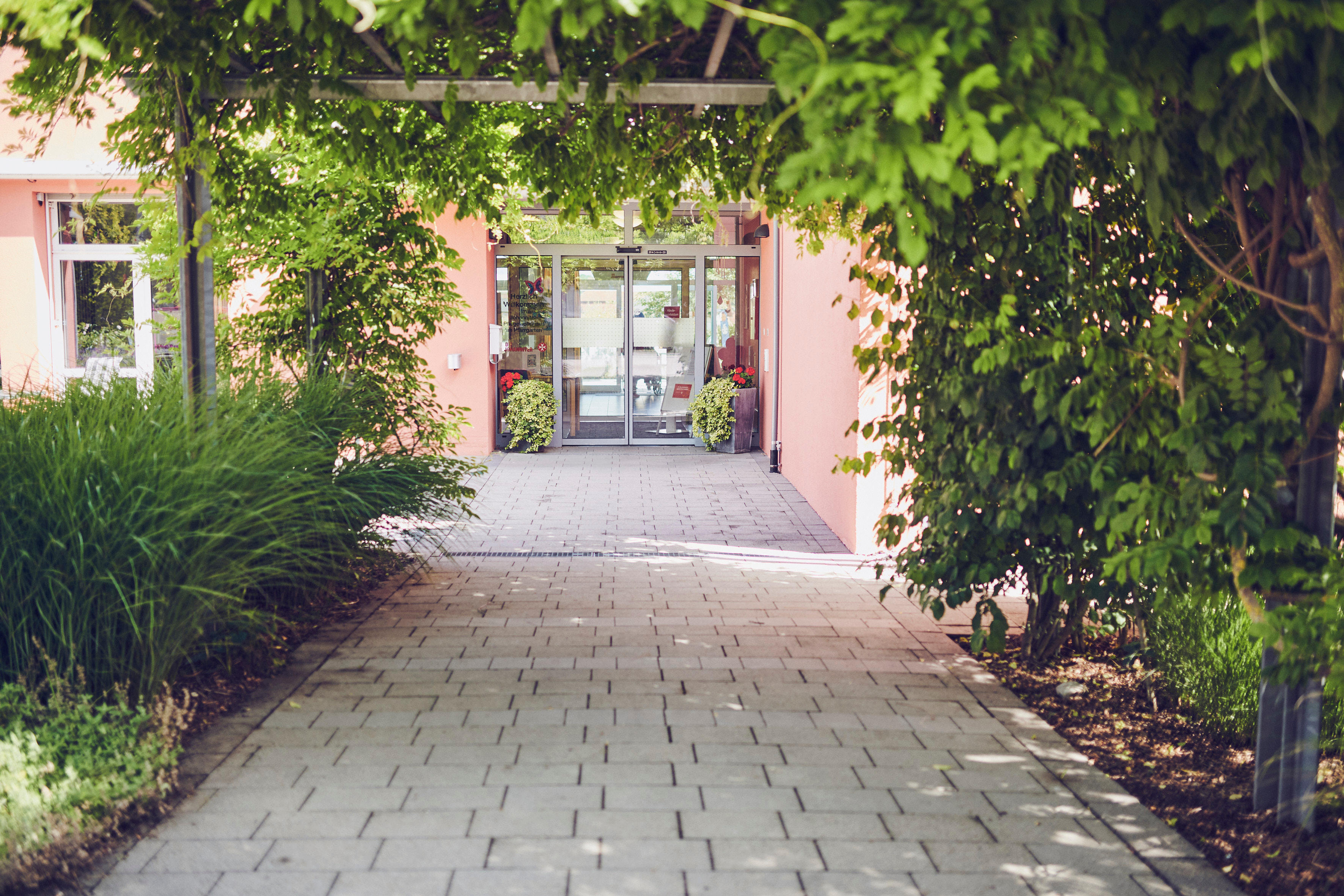 Johanniter-Pflegewohnhaus im Pfarrgarten, Mögglingen, Heubacher Straße 12/1 in Mögglingen