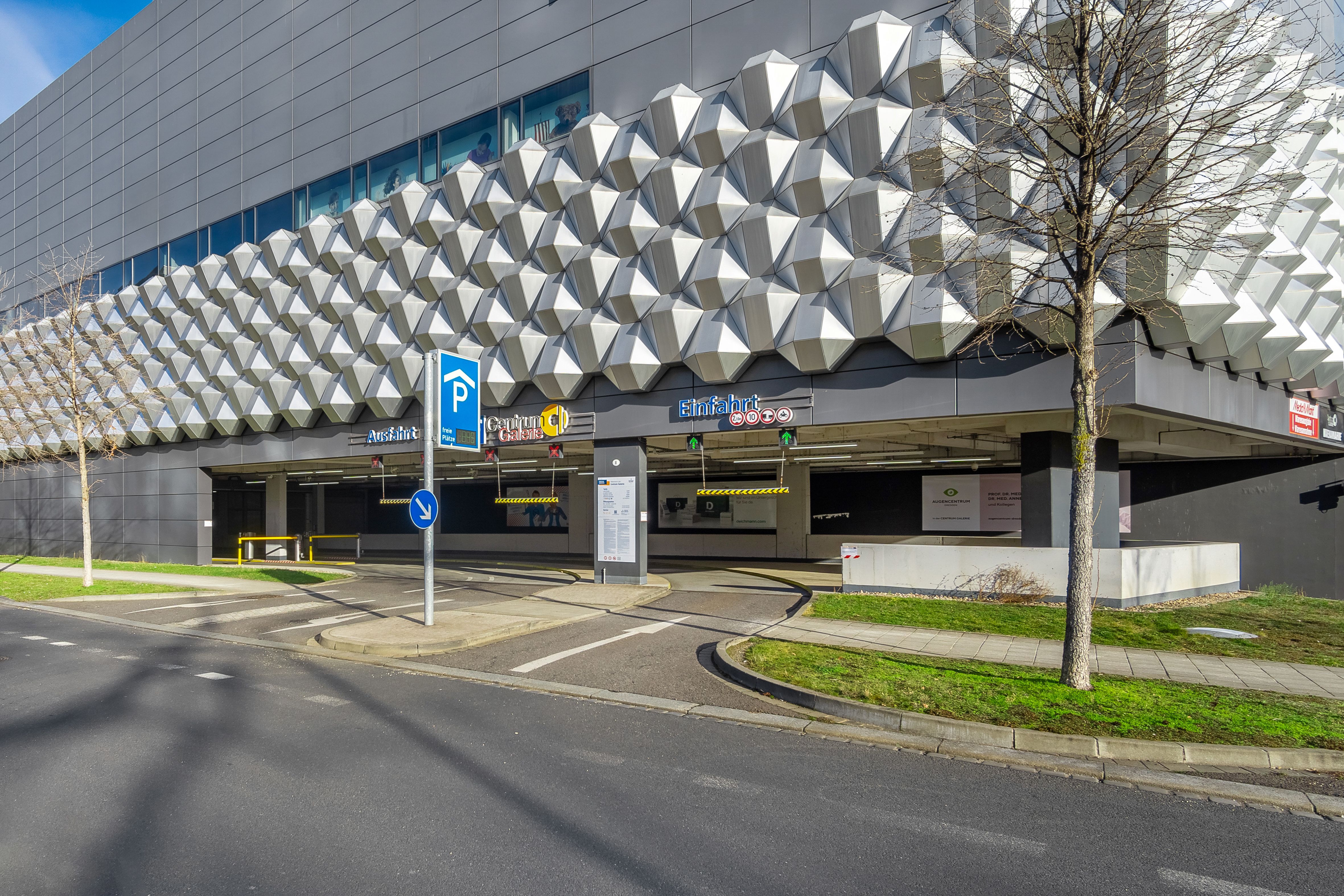 Bild 2 Goldbeck Parking  Centrum Galerie in Dresden