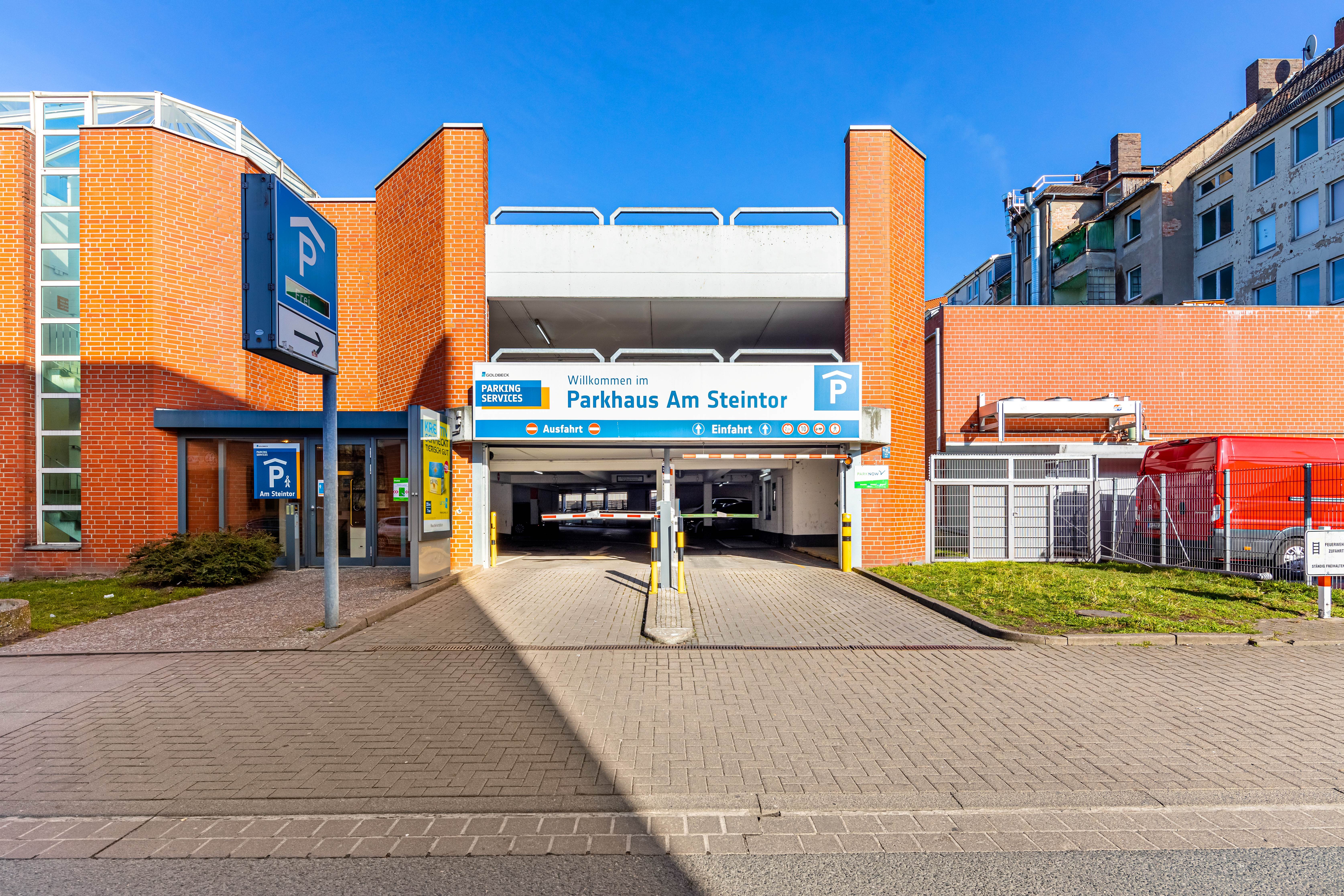 Bild 1 Goldbeck Parking  Am Steintor in Hannover