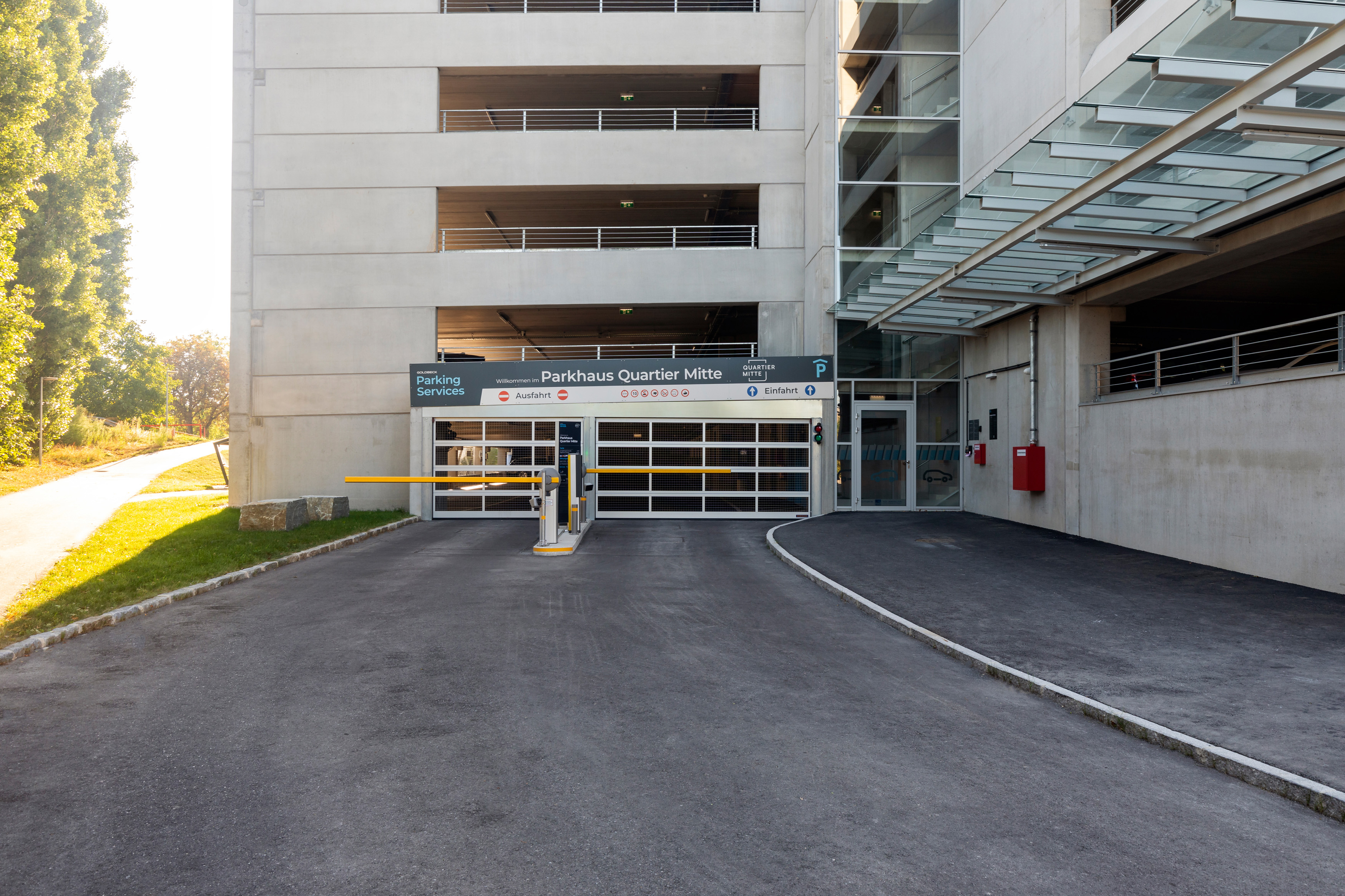 Bild 1 von Goldbeck Parking  Althan Quatier