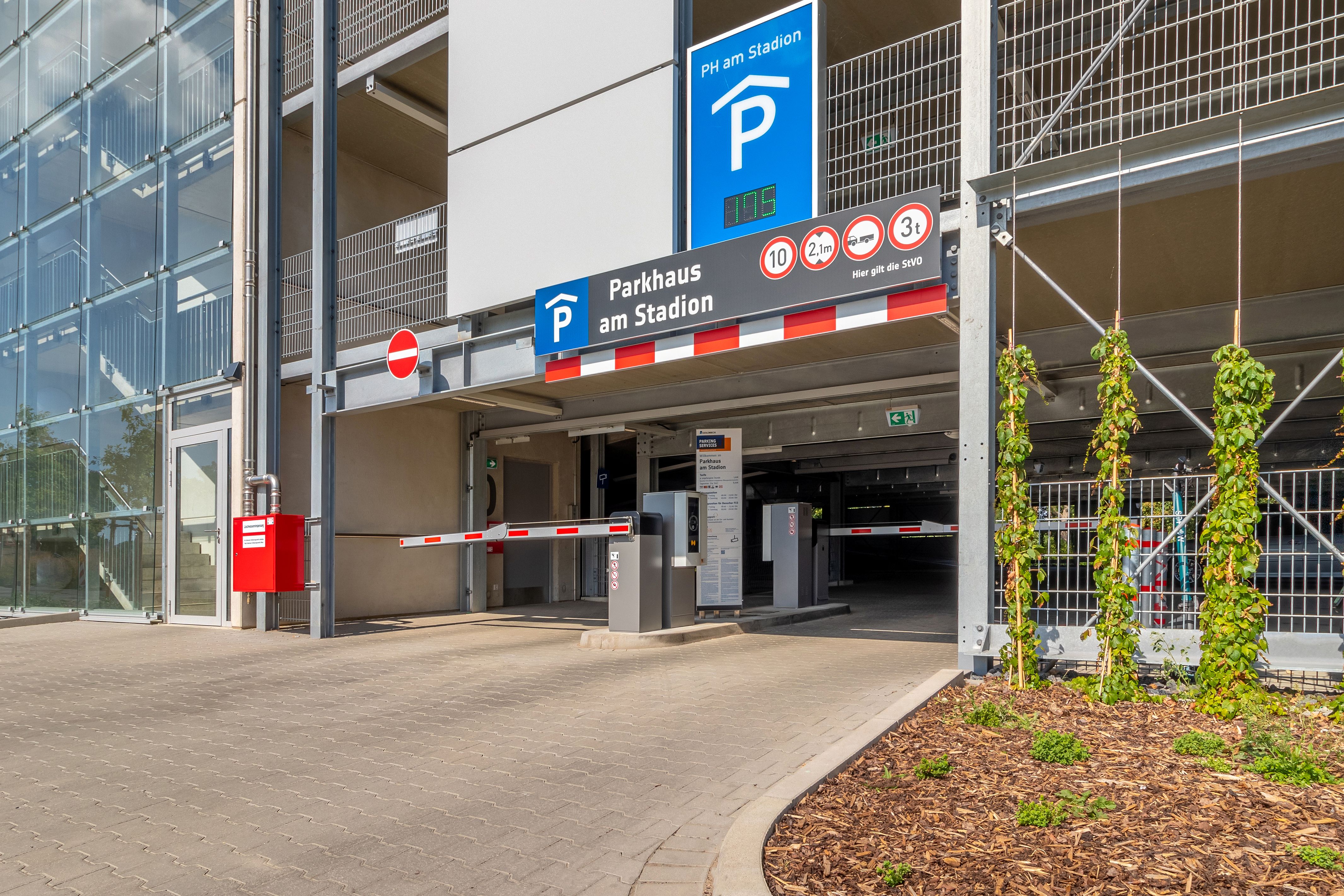 Bilder Goldbeck Parking  Parkhaus am Stadion