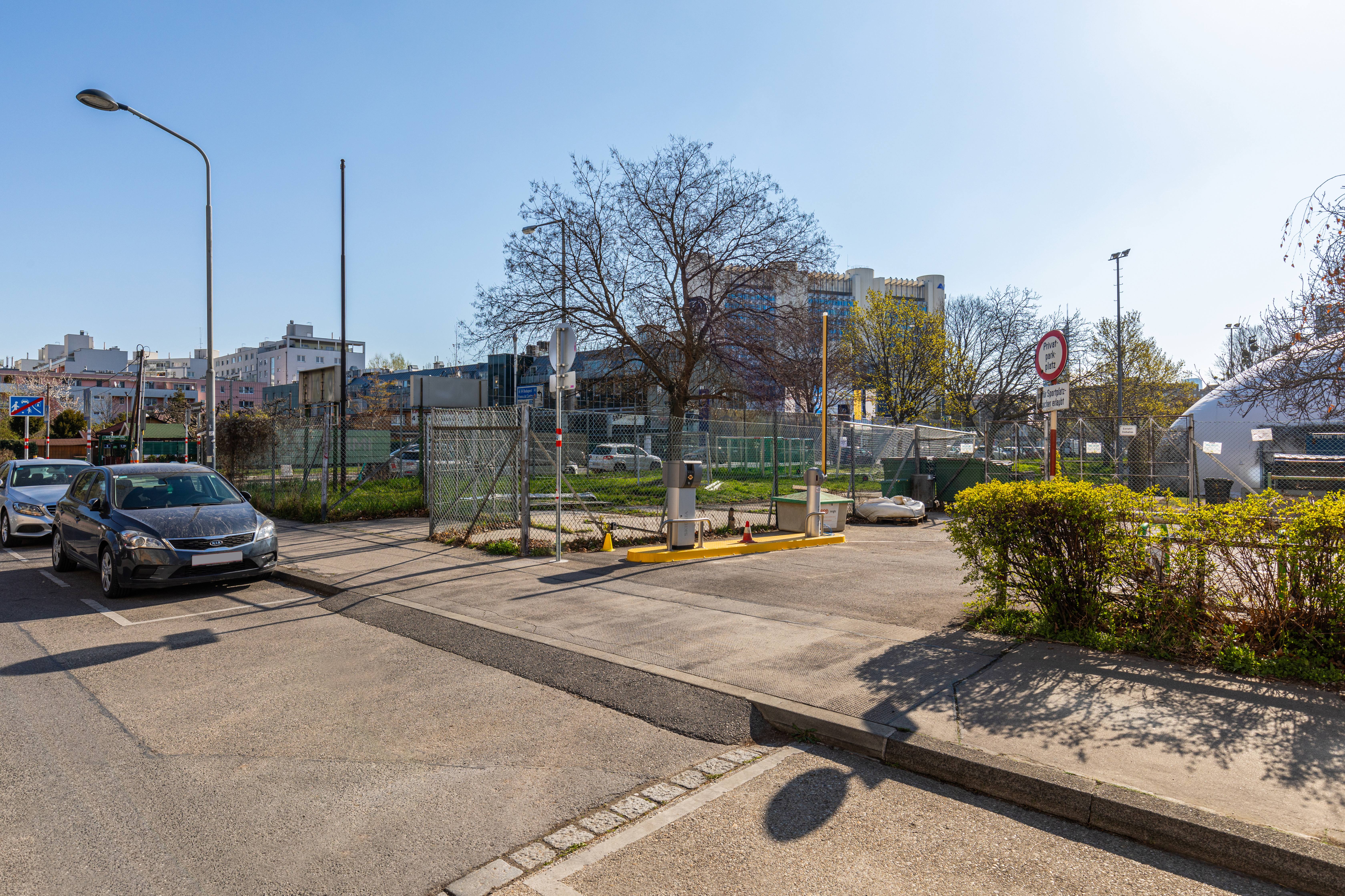 Bild 1 von Goldbeck Parking  Spielmanngasse