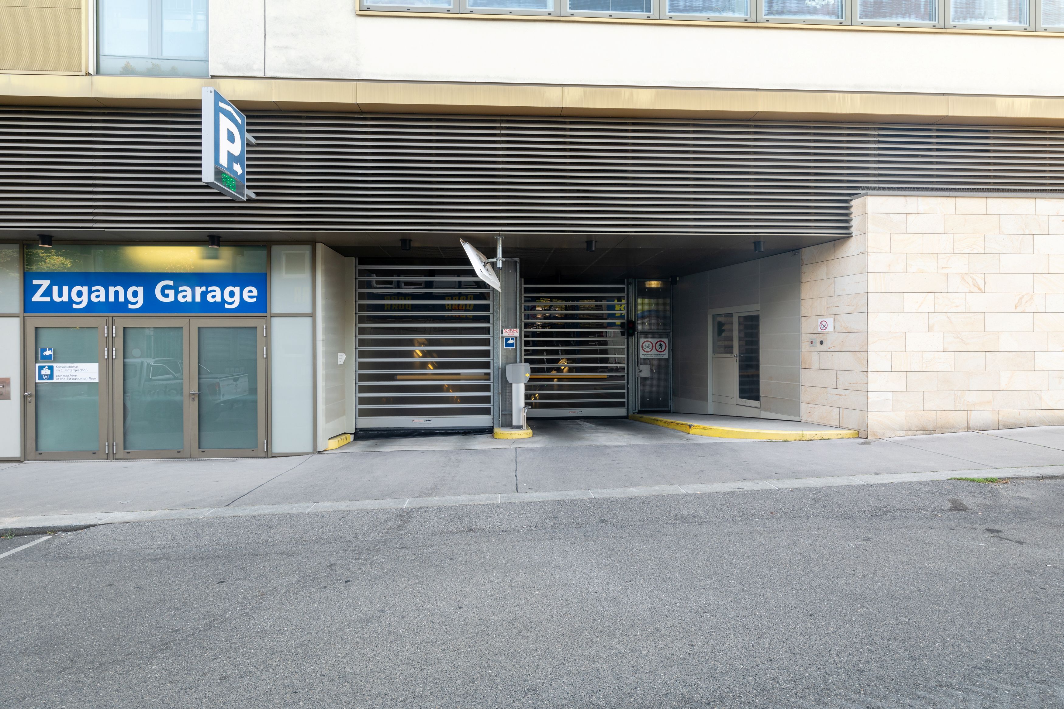 Bild 1 von Goldbeck Parking  Botanischer Garten