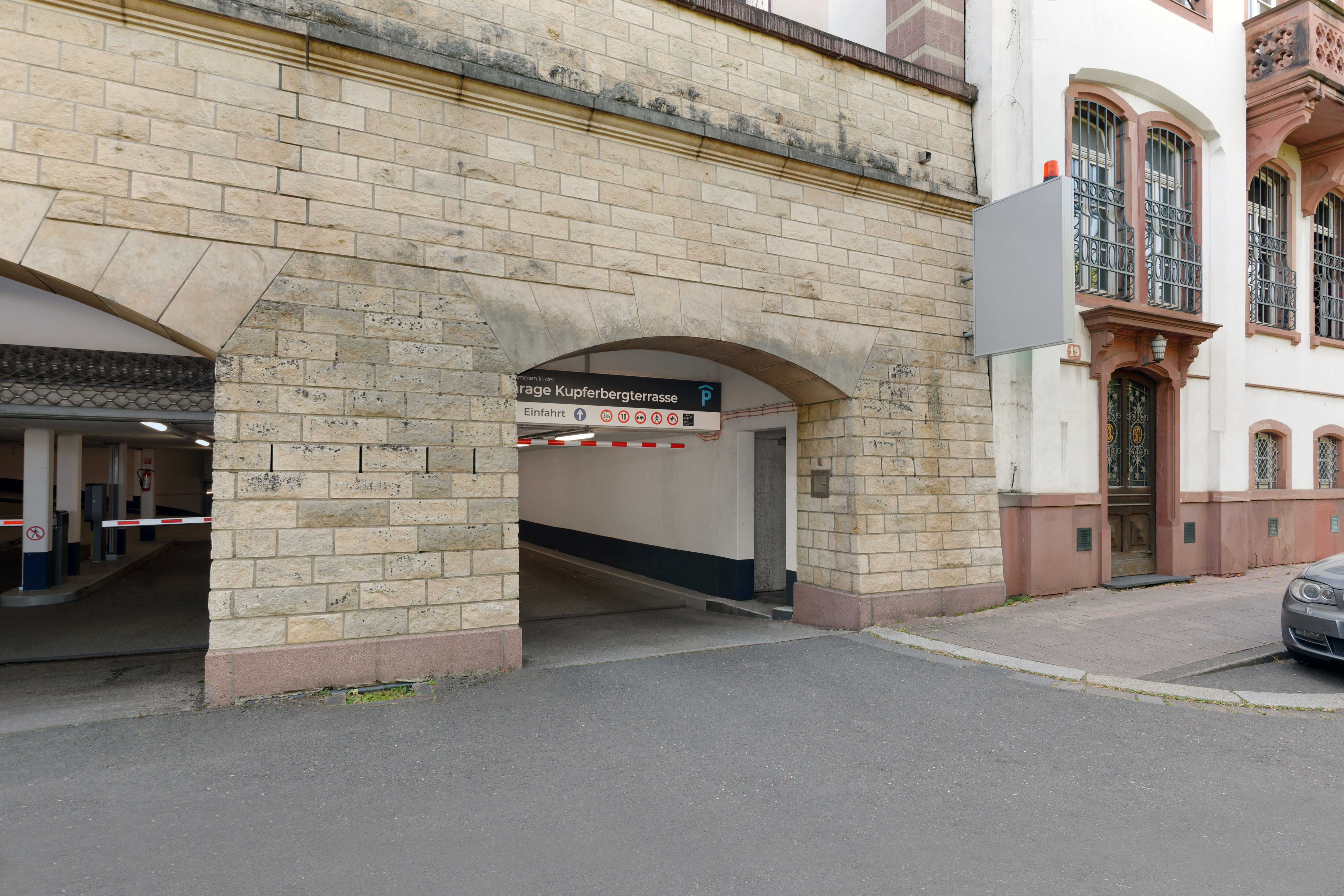 Bild 3 Goldbeck Parking Kupferbergterrasse in Mainz