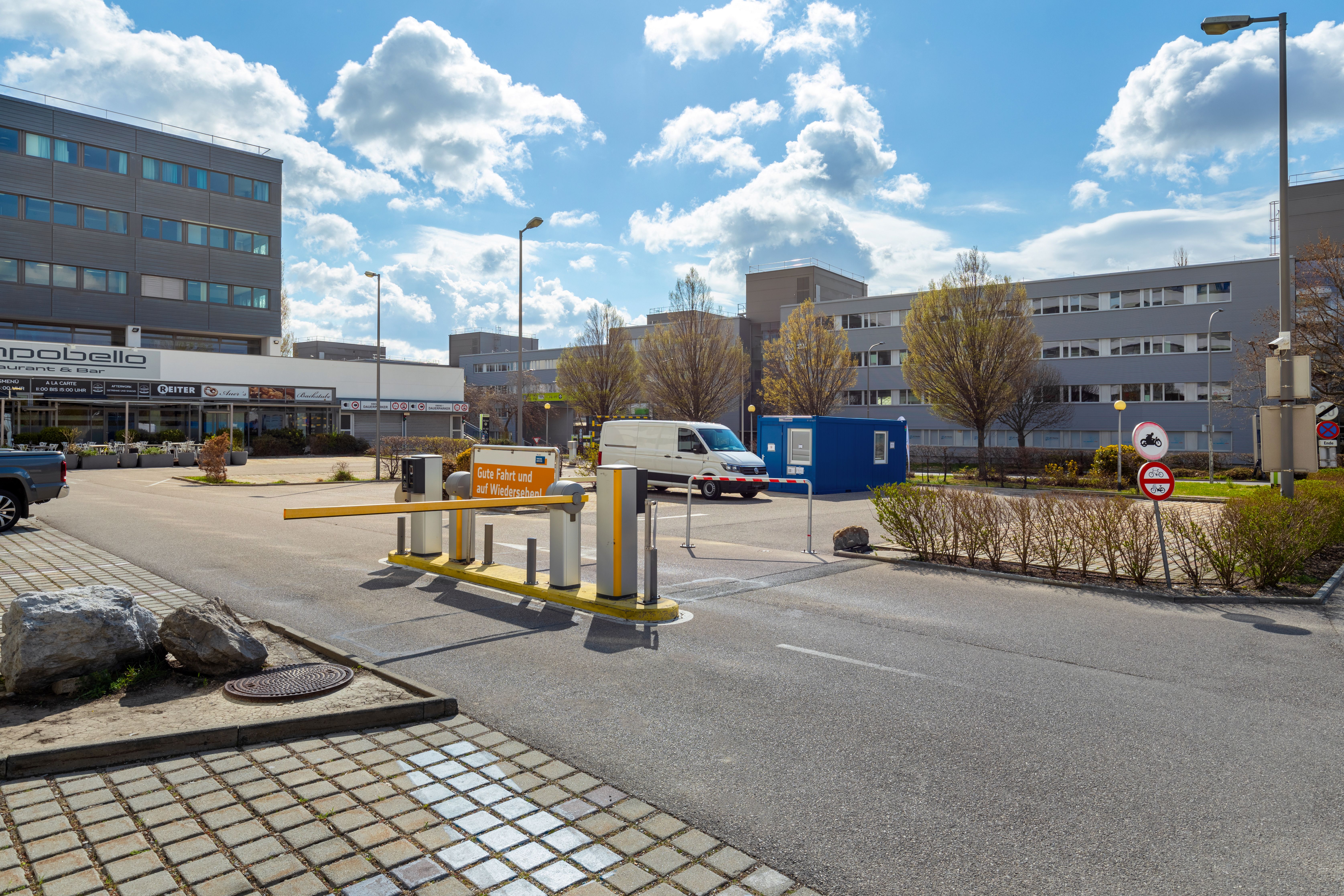 Bild 2 von Goldbeck Parking  Campus 21 - Parkplatz West