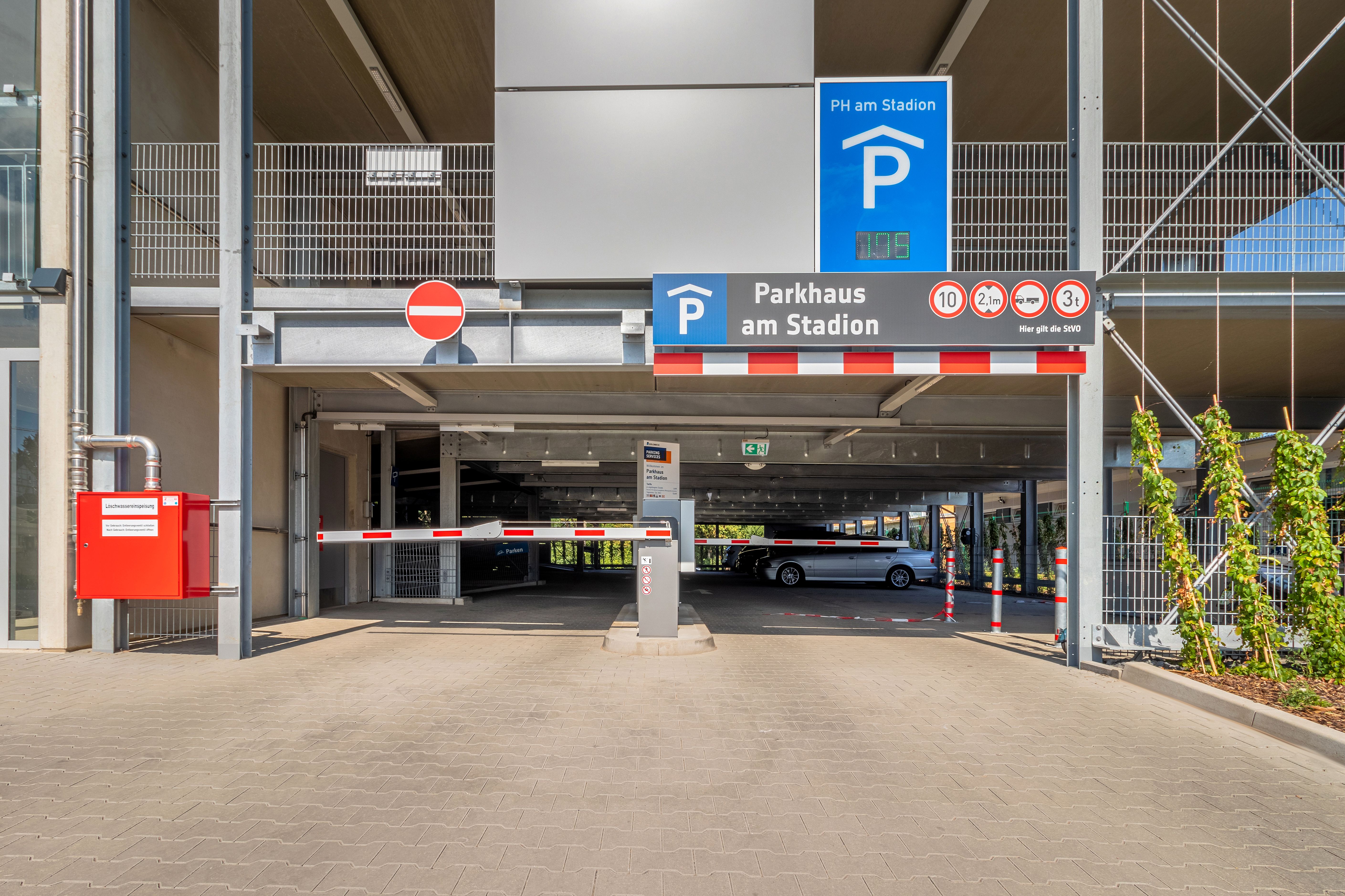 Bilder Goldbeck Parking  Parkhaus am Stadion
