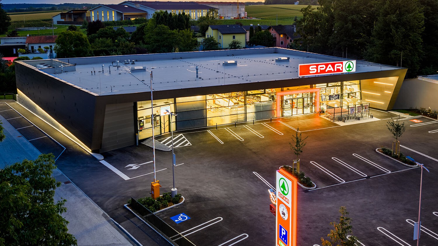Bild 1 von SPAR Humer Prambachkirchen