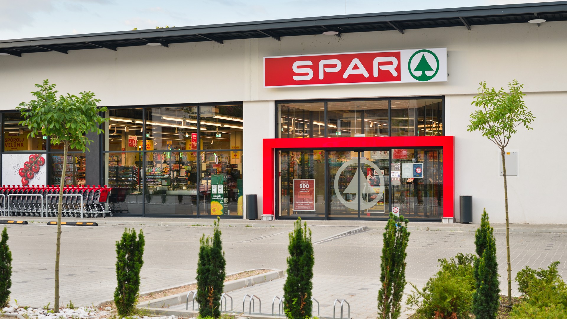 Images SPAR szupermarket