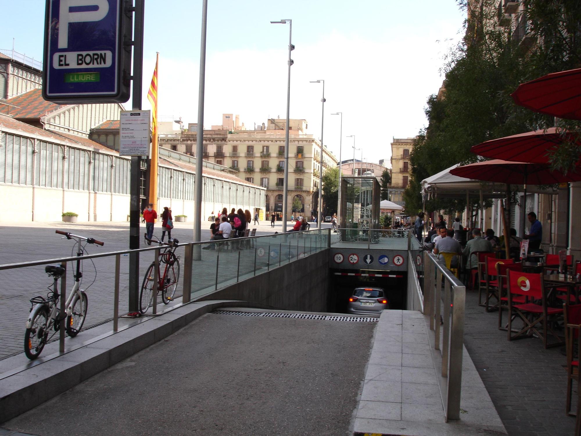 Images Parking PARKIA by INDIGO en El Born. CCM Barcelona
