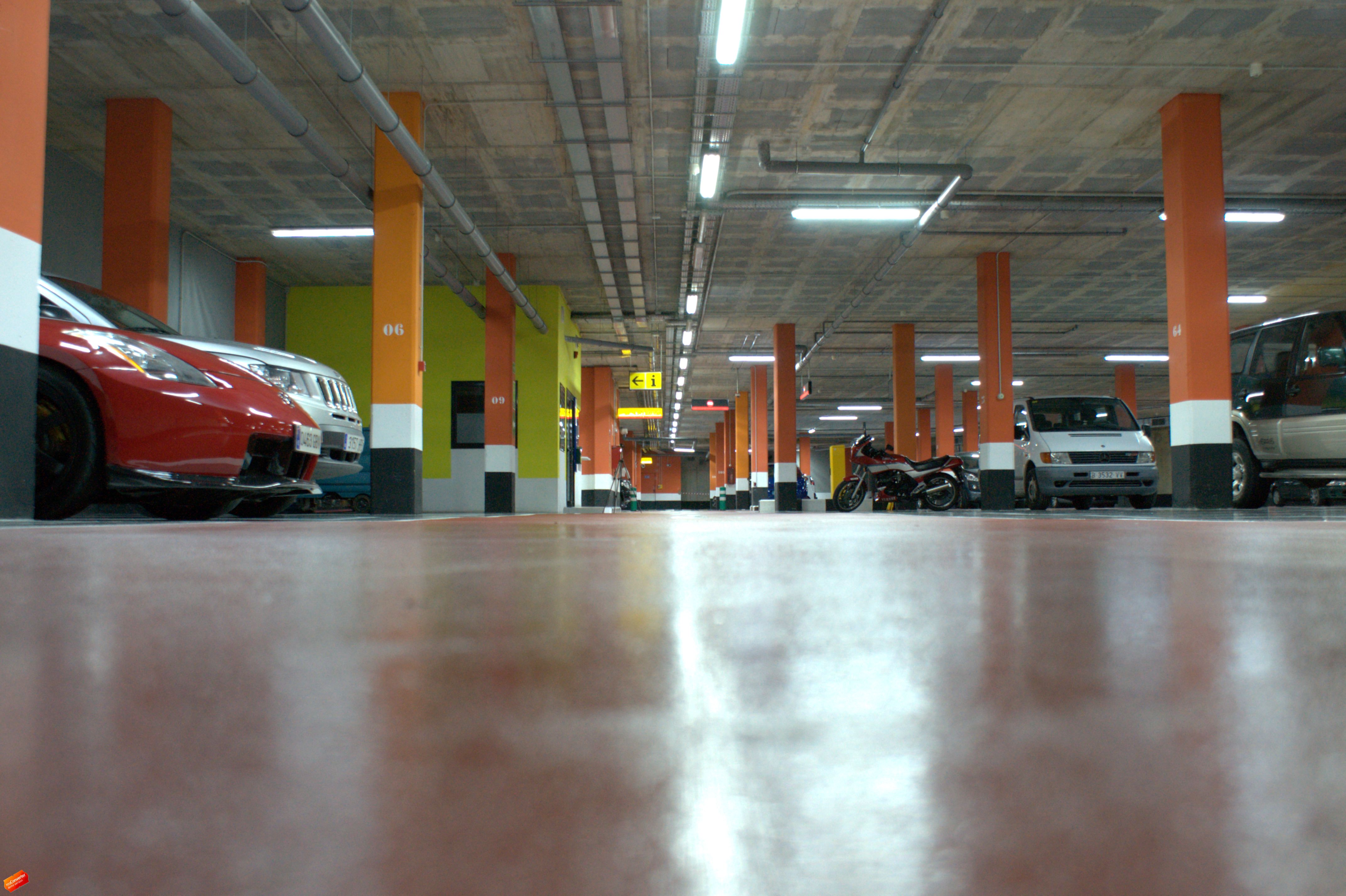 Images Parking PARKIA by INDIGO en Mercat de Rubí. Rubí. Barcelona