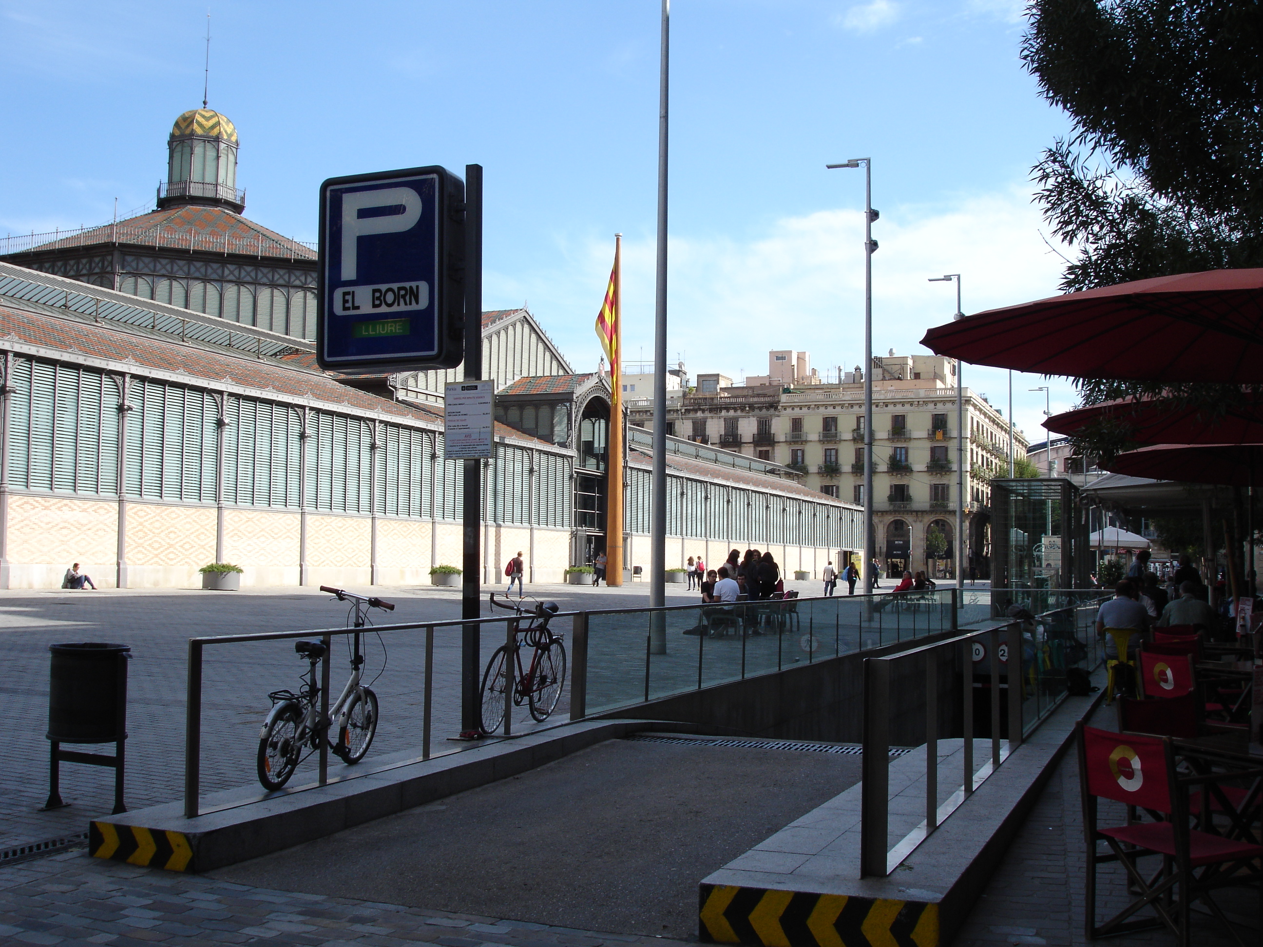 Images Parking PARKIA by INDIGO en El Born. CCM Barcelona