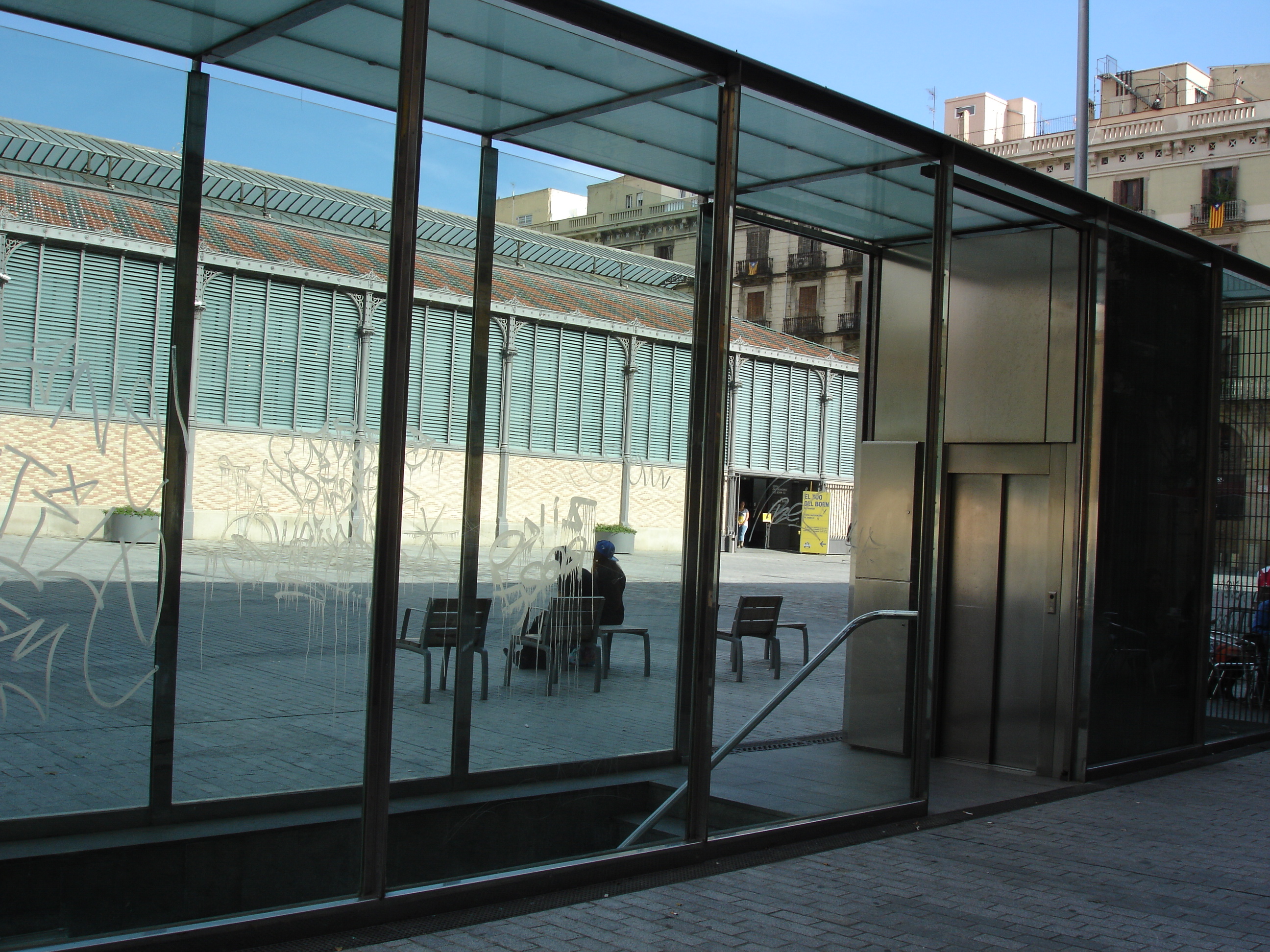 Images Parking PARKIA by INDIGO en El Born. CCM Barcelona