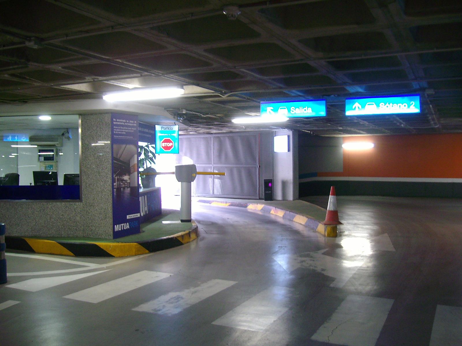 Images Parking PARKIA by INDIGO en Igualada Centre. Igualada