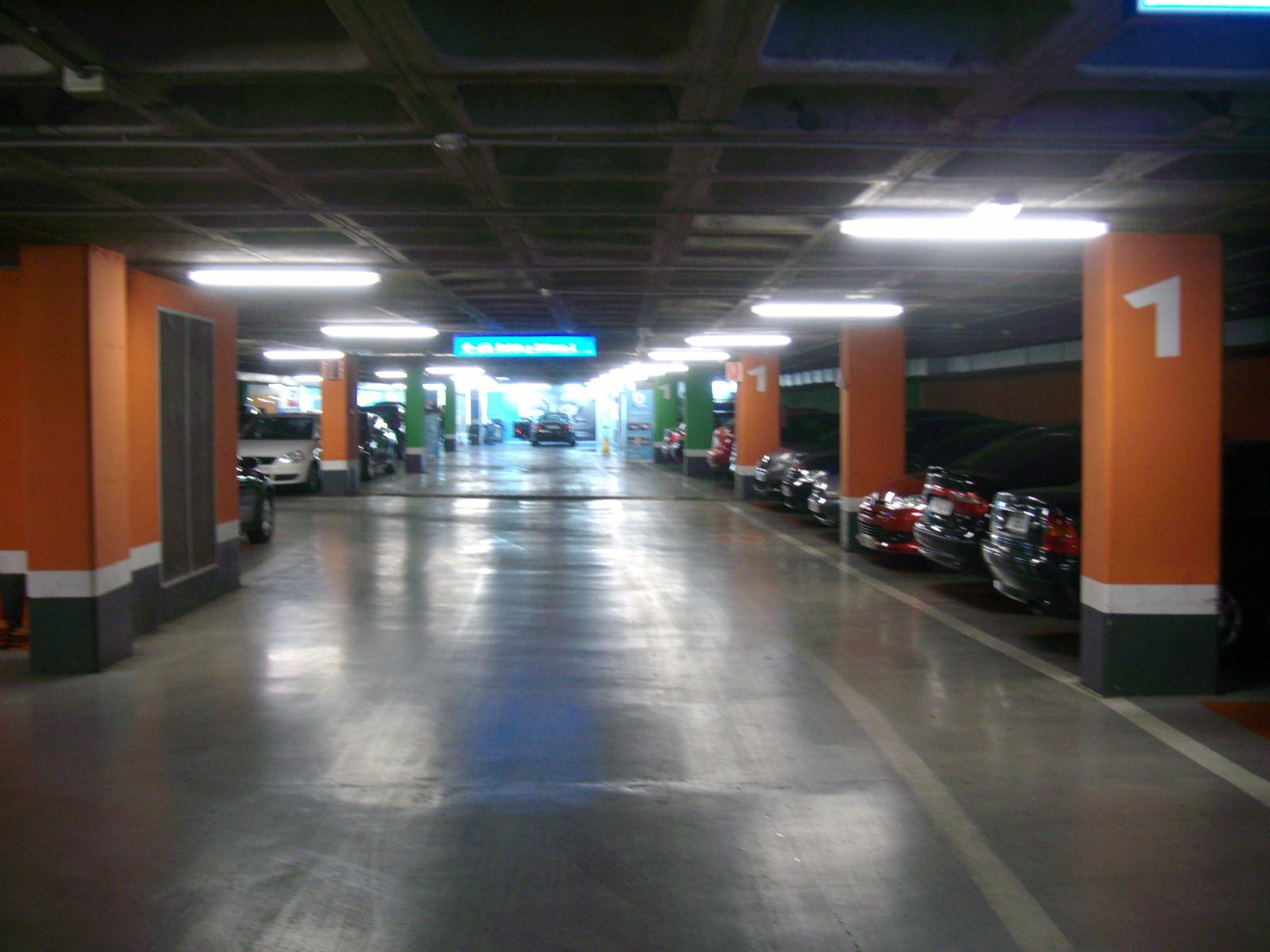 Images Parking PARKIA by INDIGO en Plaza Constitución Centro. Ciudad Real