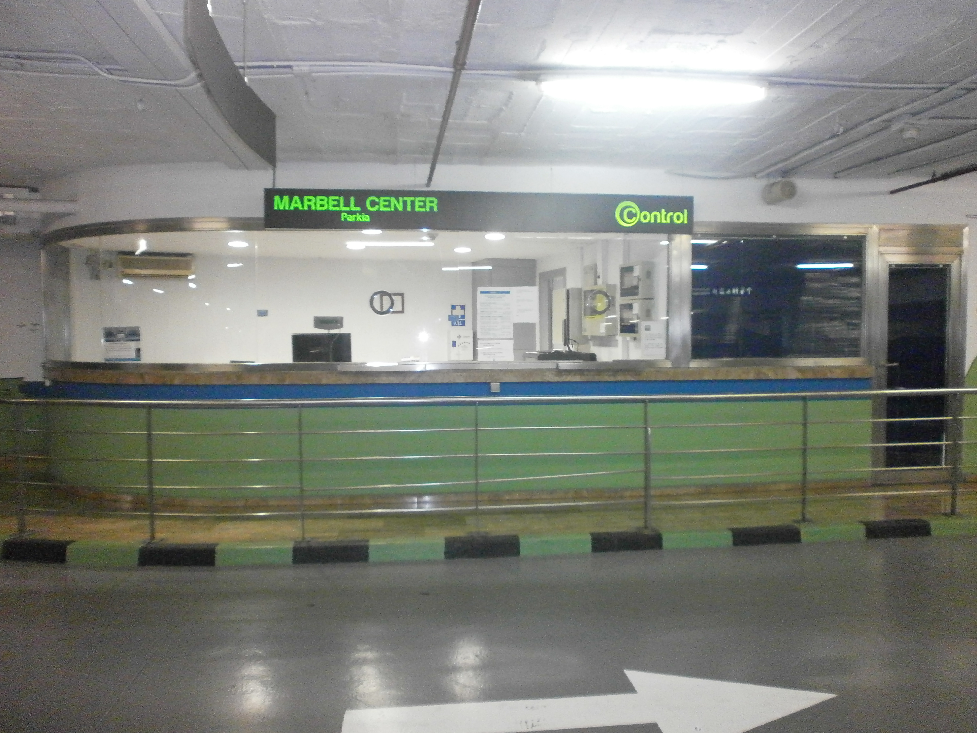 Images Parking PARKIA by INDIGO en Marbell Center. Marbella. Málaga