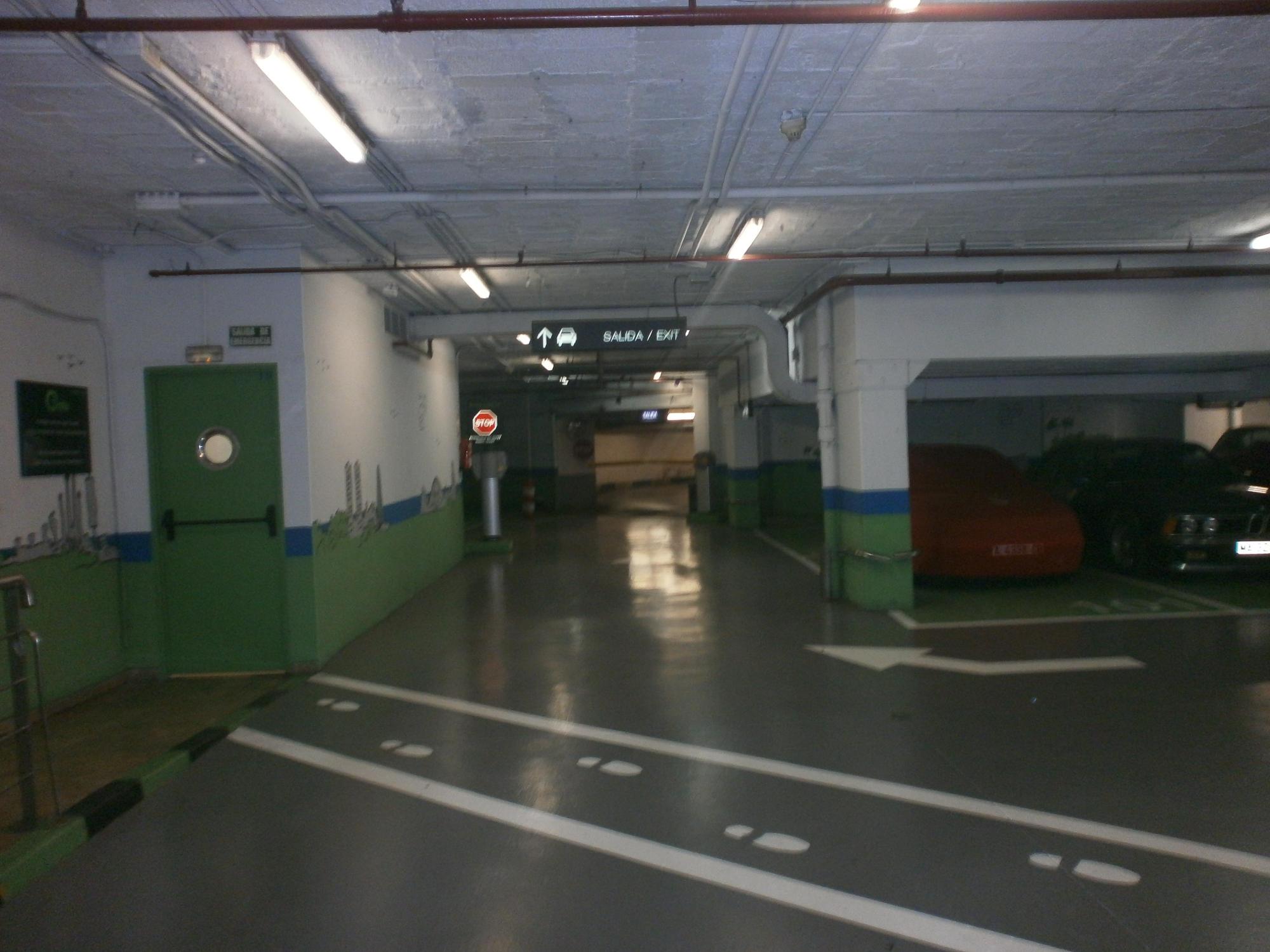 Images Parking PARKIA by INDIGO en Marbell Center. Marbella. Málaga