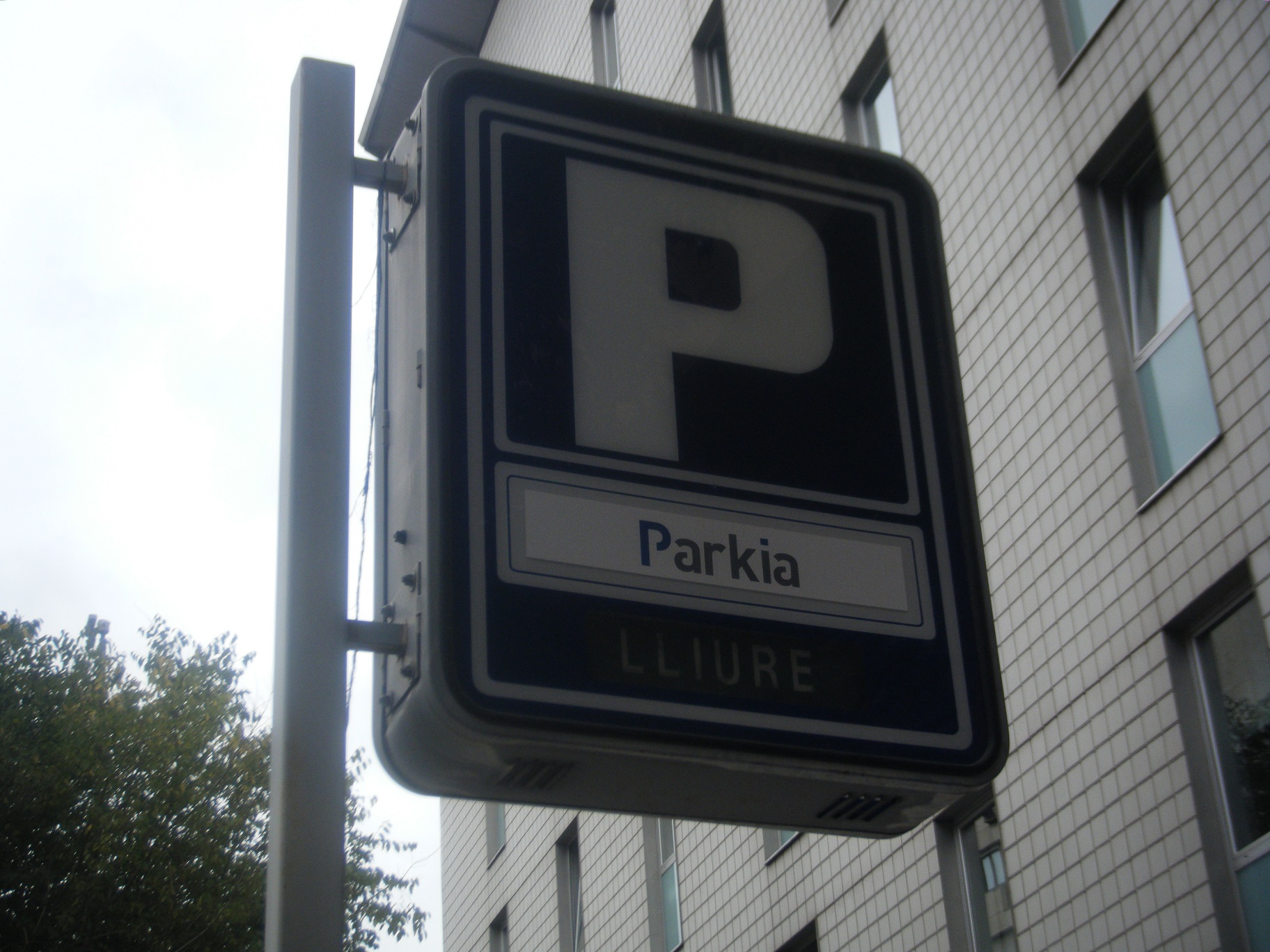 Images Parking PARKIA by INDIGO Cap Maragall en Barcelona. Céntrico