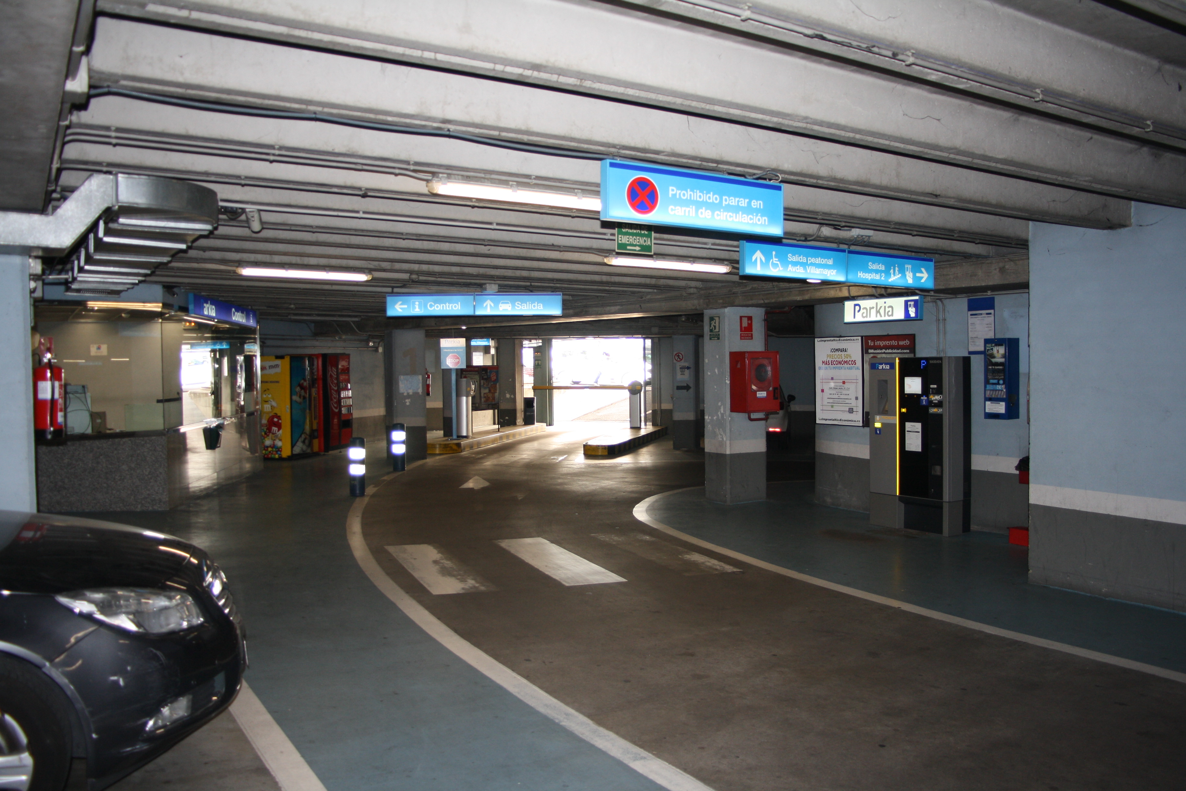 Images Parking PARKIA by INDIGO en Hospital Santísima Trinidad. Salamanca