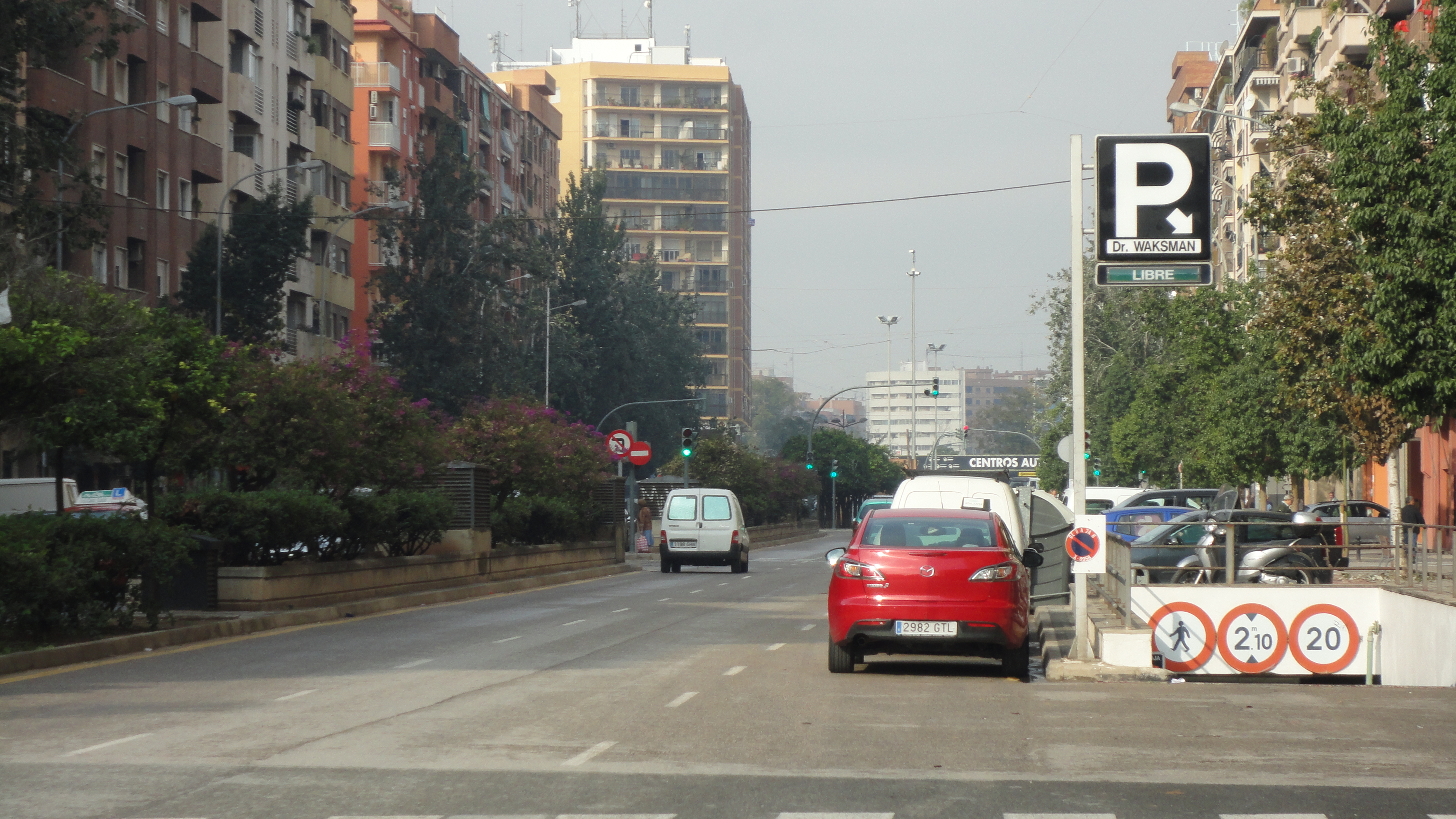 Images Parking Parkia Doctor Waksman. Valencia