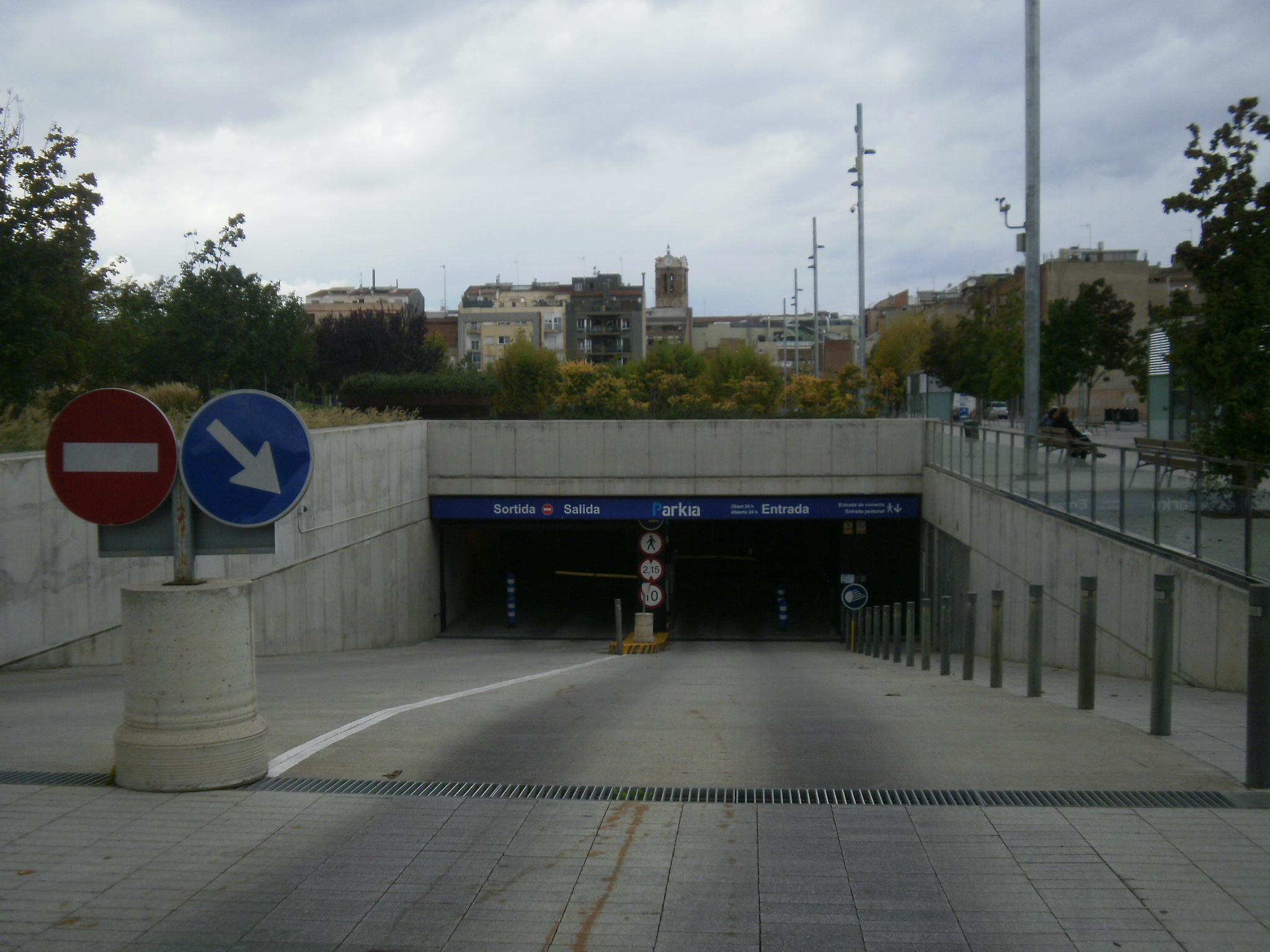 Images Parking PARKIA by INDIGO en Parc de les Pruneres. Mollet del Vallés. Barcelona