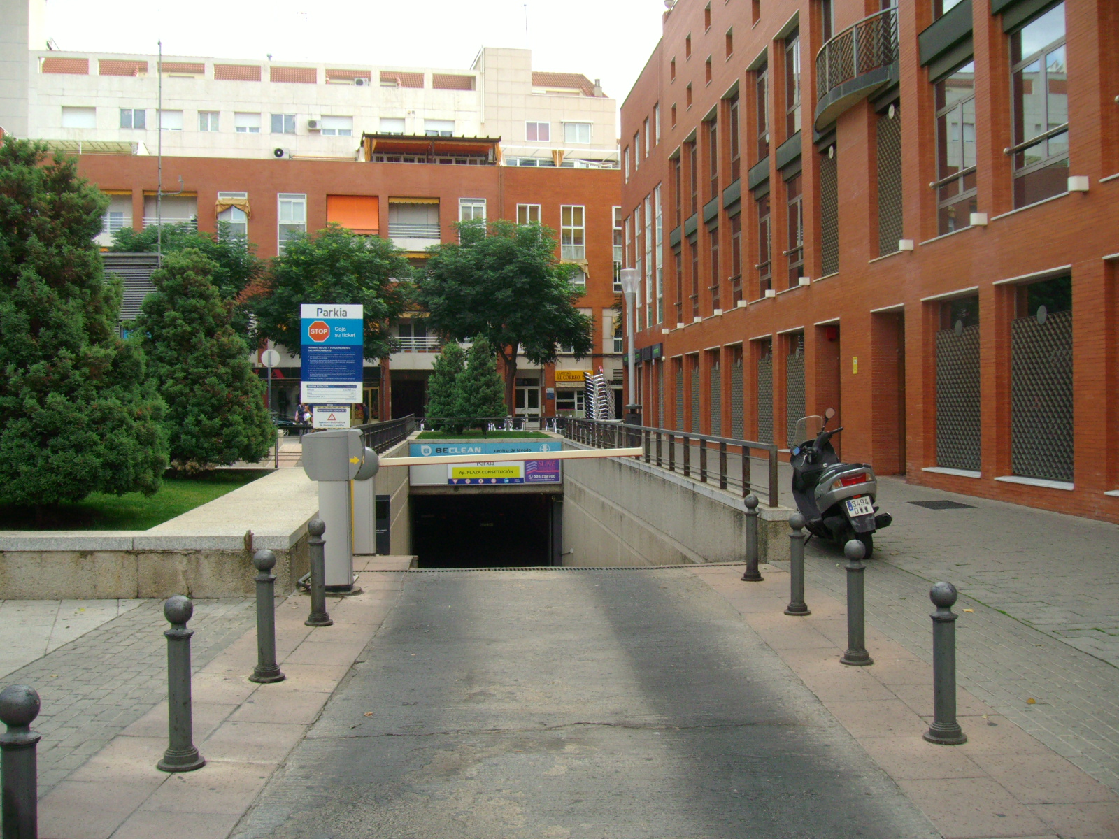 Images Parking PARKIA by INDIGO en Plaza Constitución Centro. Ciudad Real