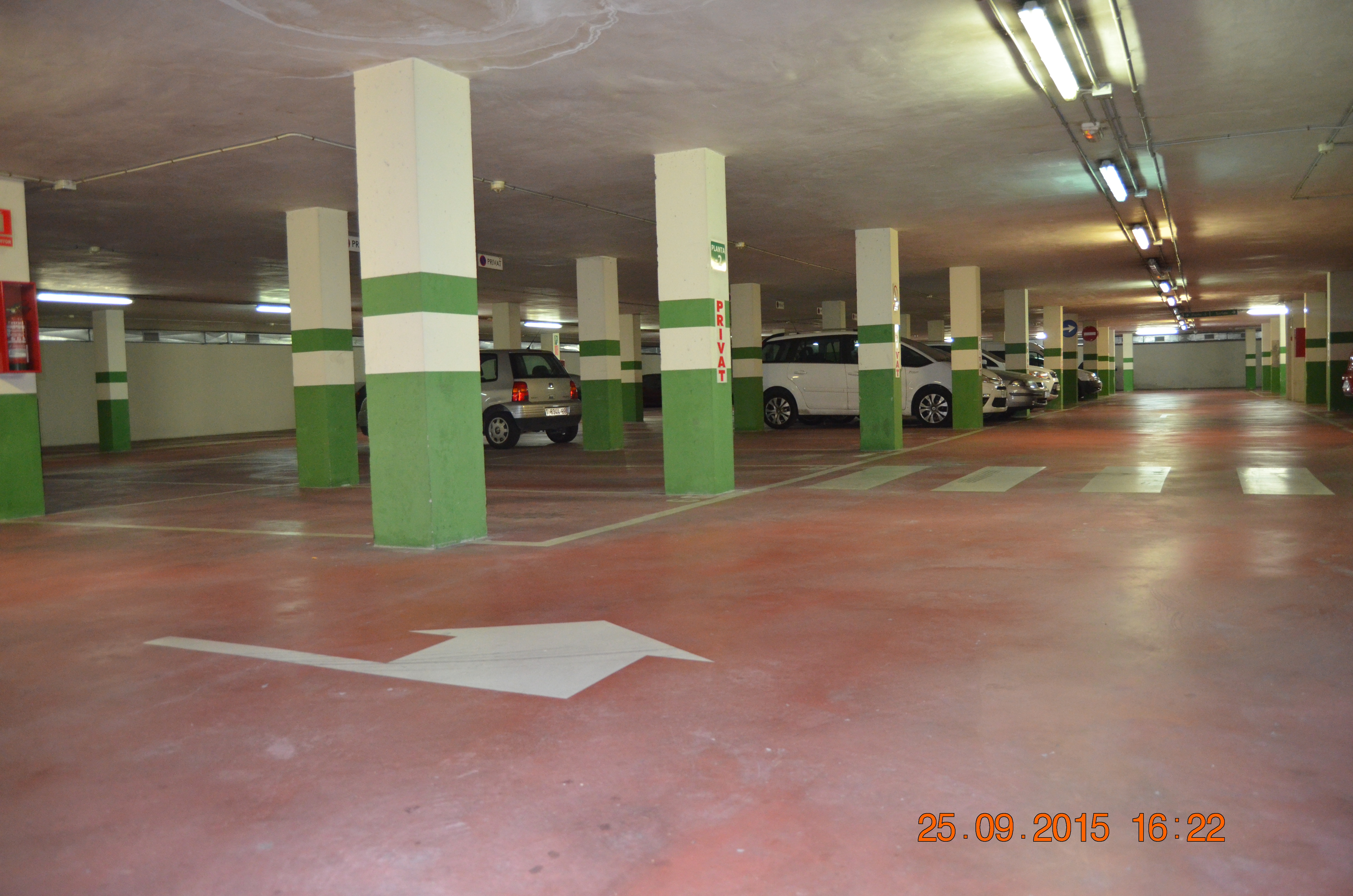 Images Parking PARKIA by INDIGO en Doctor Güixens. El Vendrell. Tarragona