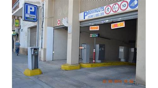 Images Parking PARKIA by INDIGO en Doctor Güixens. El Vendrell. Tarragona